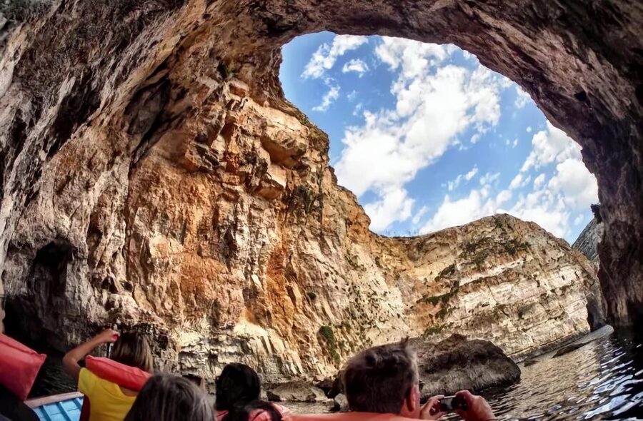Malta: Prehistoric Temples, Limestone Heritage & Blue Grotto - Pickup and transport require a little planning
