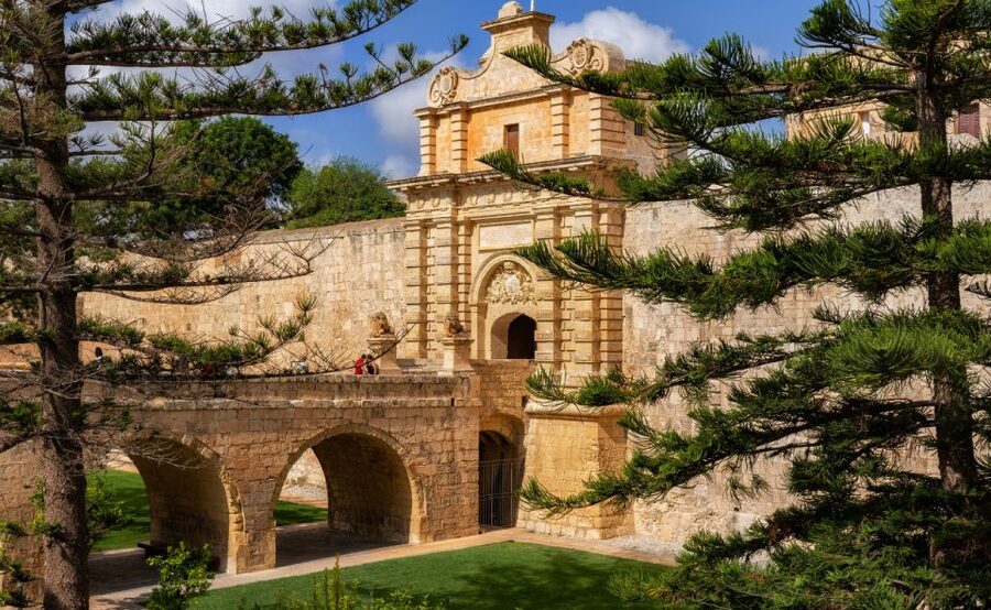 Malta: Valletta, Marsaslokk, Blue Grotto, Hagar Qim & Mdina - Ħaġar Qim and Mnajdra: Malta’s ancient stone temples