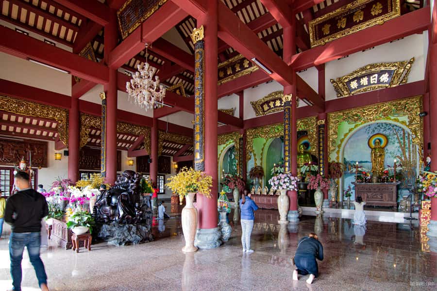 Marble Mountains, Am Phu Cave, Linh Ung Pagoda Group Tour - Guides, Vehicles, and the Feel of the Day