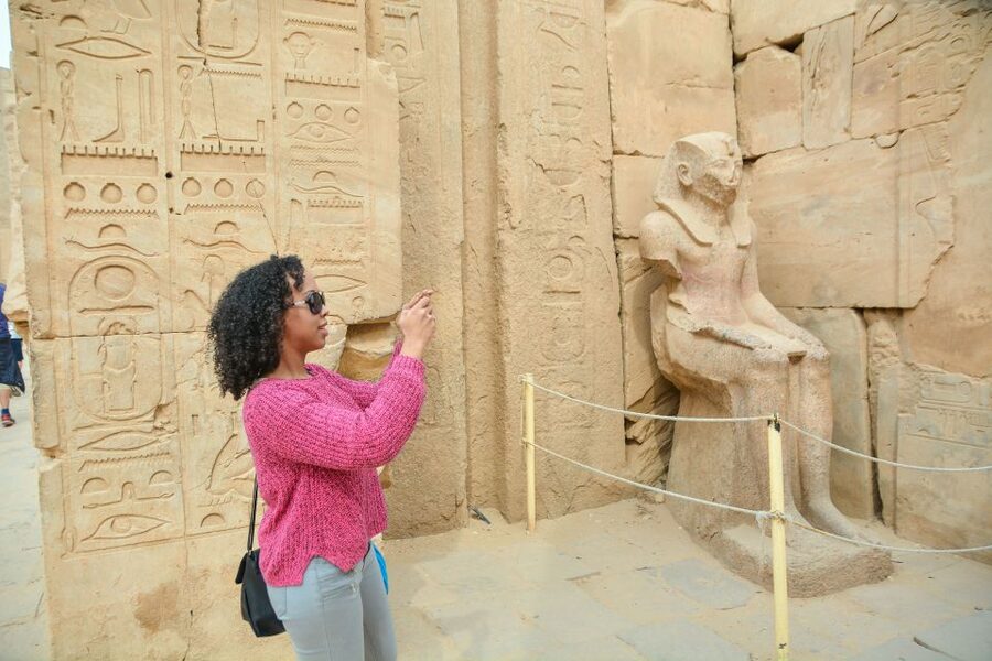 Marsa Alam: Valley of the Kings & Karnak Temples Luxor Tour - The Colossi of Memnon in one striking stop