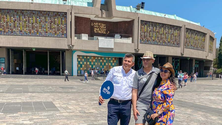 Mexico City: Teotihuacan, Tlatelolco & Guadalupe Shrine Tour - Agave tasting and the workshop stop