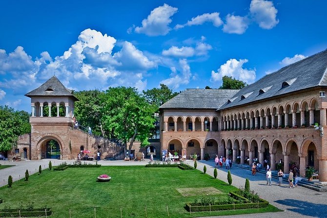 Mogosoaia Palace & Snagov Monastery: Private tour from Bucharest - Key points at a glance