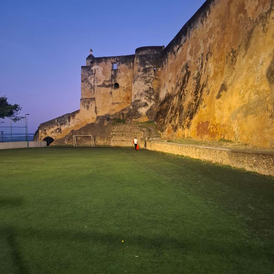 MOMBASA:FortJesus,OldTown,SpiceMarket, Shiva Temple DayTour. - Why this Mombasa walk is worth your time