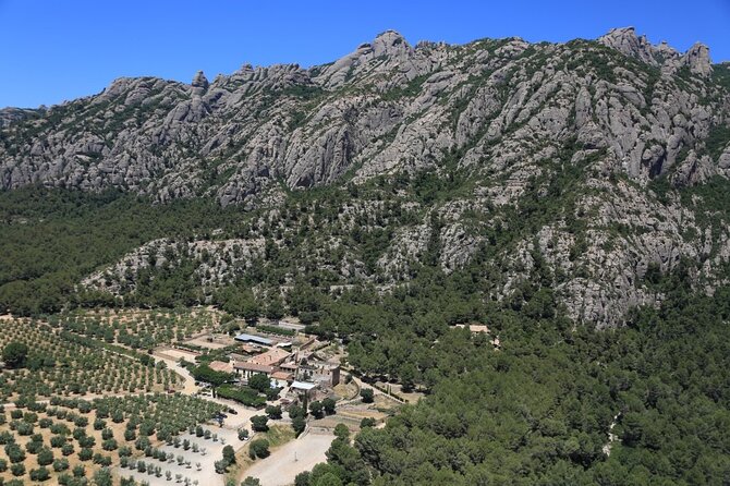 Montserrat & beyond private from Barcelona with different options - Who will enjoy this Montserrat outing most?