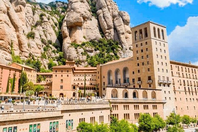 Montserrat Monastery & Horse Riding Experience from Barcelona - Free time for the market and mountain stop