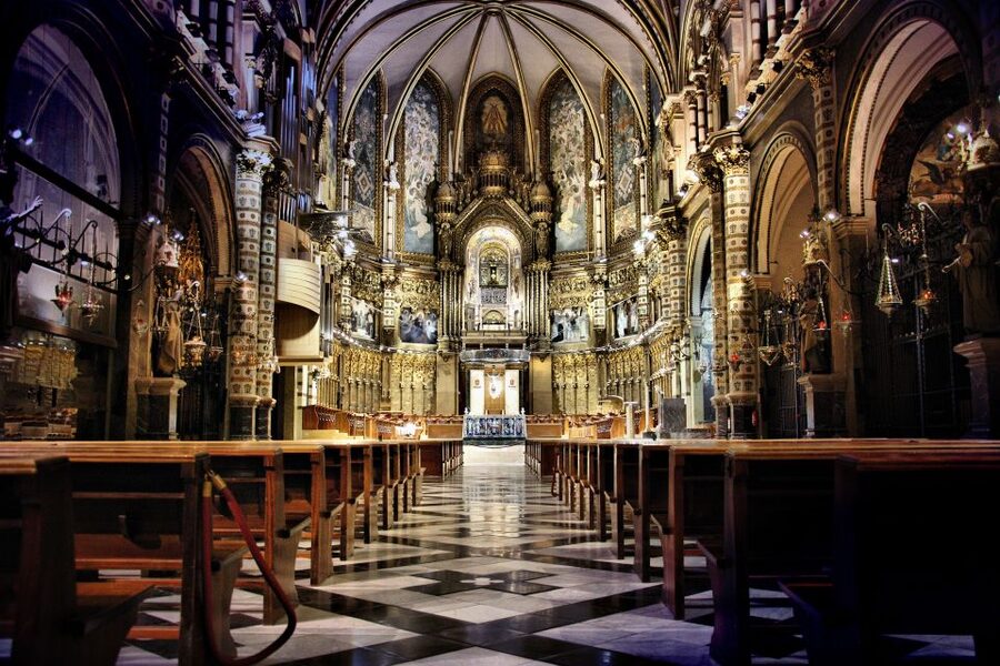 Montserrat Museum and Monastery Entry Ticket - The audiovisual room and Montserrat’s three themes