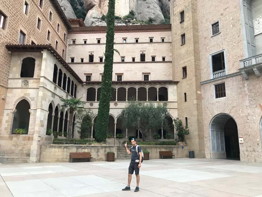 Montserrat: PRIVATE TOUR - Monastery, Cable Car & Soft Hike - What the $218 price includes
