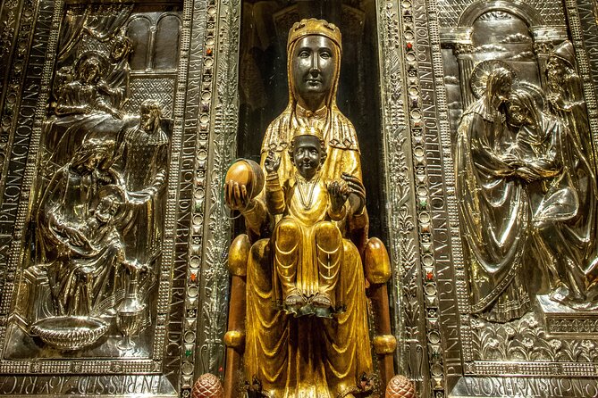Montserrat Tour with Cogwheel Train, Monastery & Black Madonna - Free time, the Holy Cave, and mountain walks