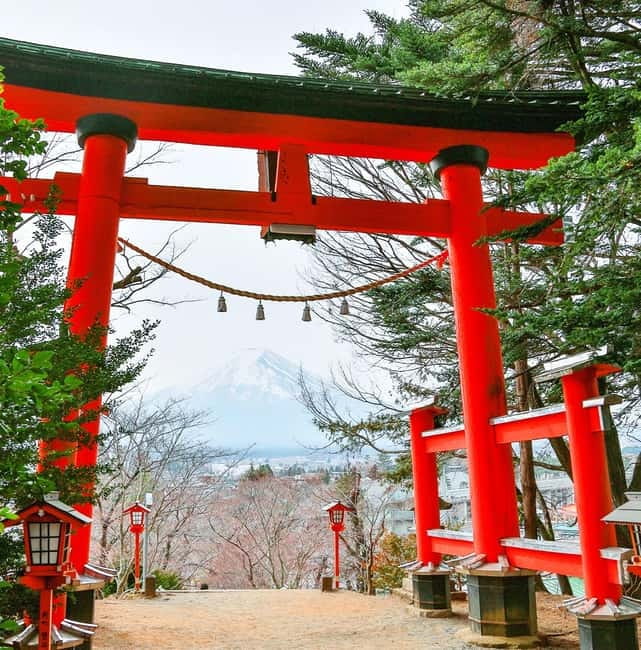 Mt. Fuji Heritage Tour: Traditional Villages, Lakes & Shrine - What the weather can and cannot change