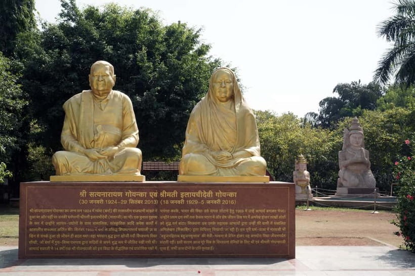 Mumbai Kanheri Caves & Vipassana Pagoda Tour - Guides who add the most value