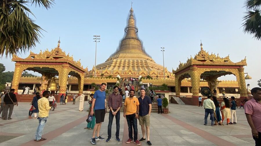 Mumbai: Private tour for Kanheri Caves and Golden Pagoda - Who should book this Mumbai experience?