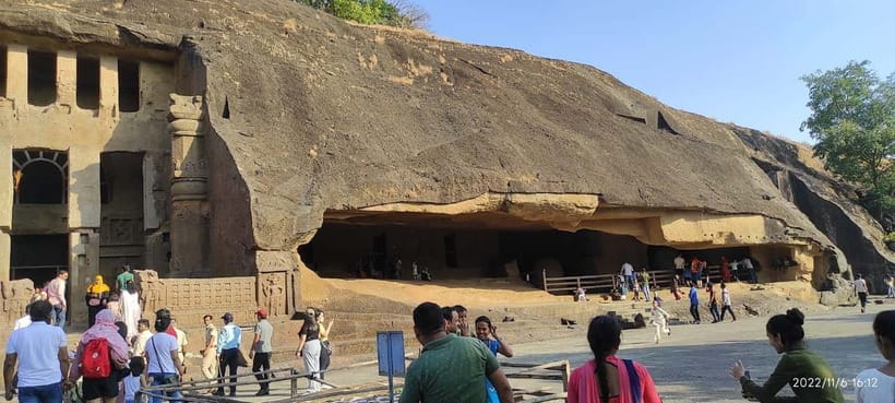 Mumbai: Sanjay Gandhi National Park, Pagoda, & Lion Safari - A city day with three different faces