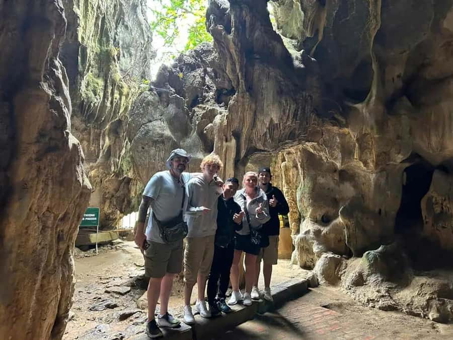 Ninh Binh Jeep Adventure: Temples, Lotus, Fishing & Cooking - Fishing with bamboo baskets before lunch