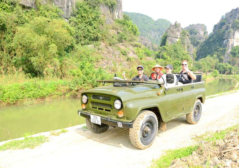 Ninh Binh Jeep tour:2 hours visit Bich Dong, Thai Vi temple - Thung Nang and the limestone cliffs