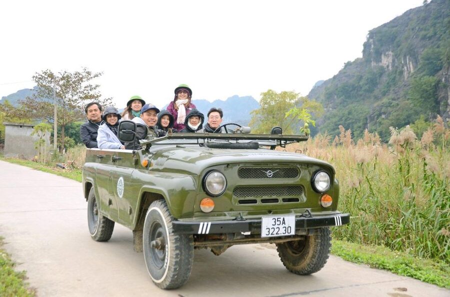 Ninh Binh Jeep Tour: 4 hours visit Tam Coc, Bich Dong pagoda - The main concern is communication