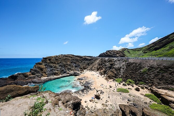 Oahu Circle Island Tour with Byodo-In Temple Admission - Diamond Head, Hanauma Bay, and the southeastern coast