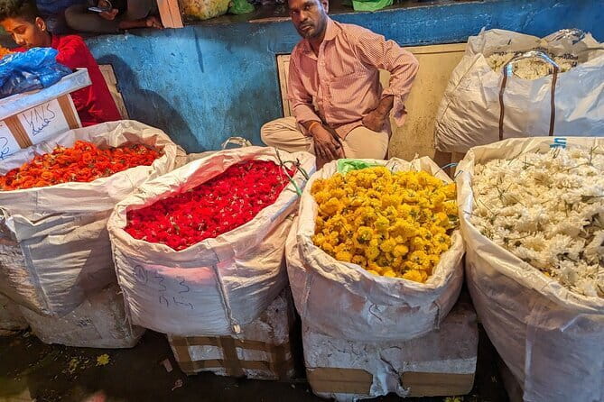 Old Bangalore Historical Walk thro Palace, Temples, Fort & Market - Tipu Sultan’s palace and the first lesson in Old Bangalore