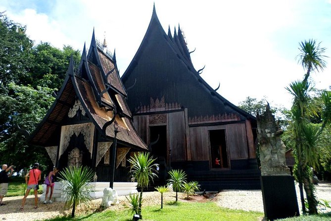 One Day Tour Chiang Rai(White Temple , Blue Temple, Black House) Private Tour - Wat Rong Seur Ten, the Blue Temple