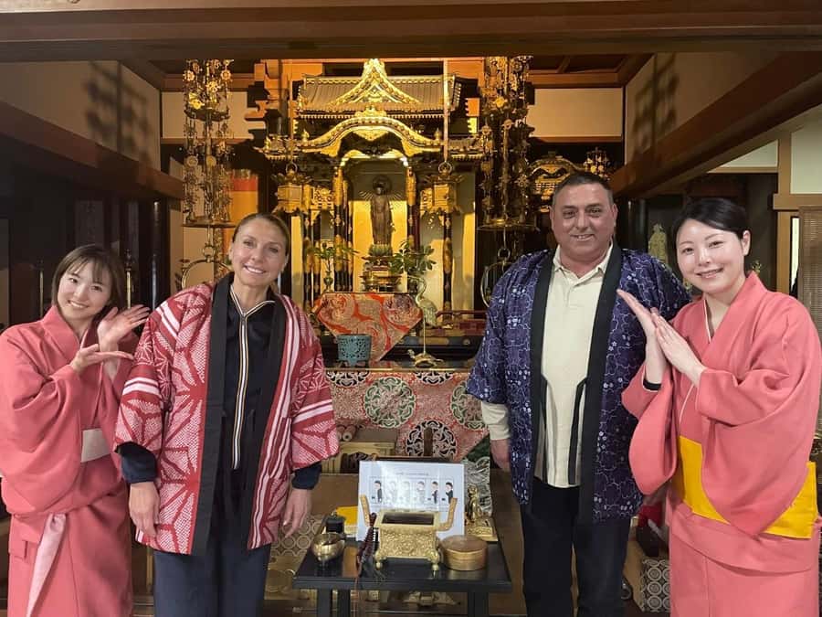 Osaka Temple Cool Foot Bath & Matcha Experience〈45min〉 - The most praised part: calm, kind hosting