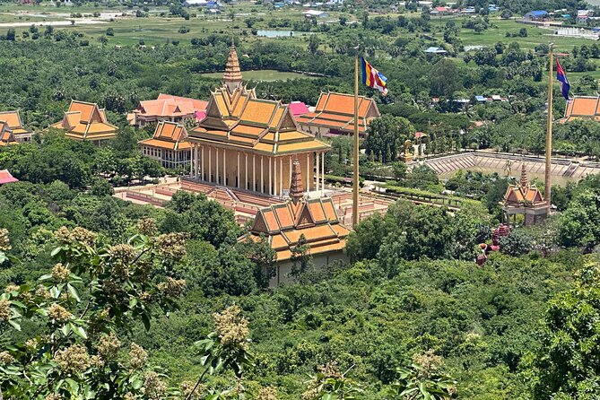Oudong Mountain History and Pagoda Tour - Seeing silver work at Kampong Luong