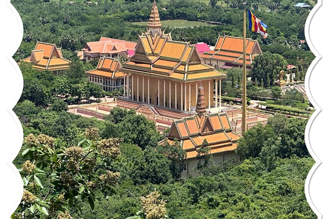Oudong Mountain History and Pagoda Tour - Browsing Chey Odam before lunch
