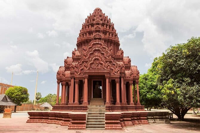 Oudong Temples & Phnom Prasith Private Tour from Phnom Penh - Lunch is flexible, but it is not included