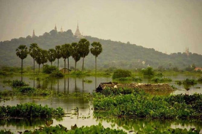 Oudong Temples & Phnom Prasith Private Tour from Phnom Penh - Phnom Praset: an early temple and open views