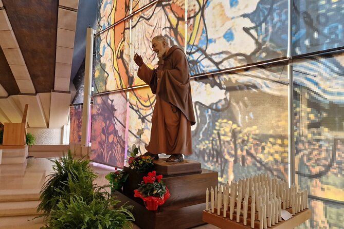 Padre Pio's Shrine in San Giovanni Rotondo from Bari (Apulia) - Santa Maria delle Grazie and the older convent