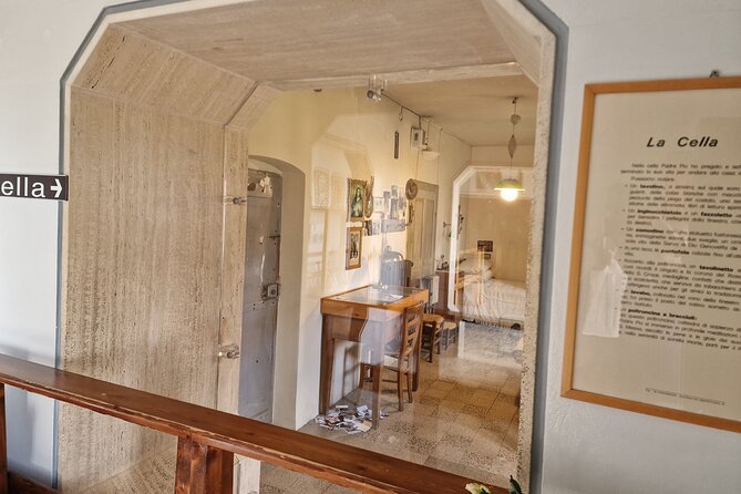 Padre Pio's Shrine in San Giovanni Rotondo from Bari (Apulia) - Lunch and the long return to Bari