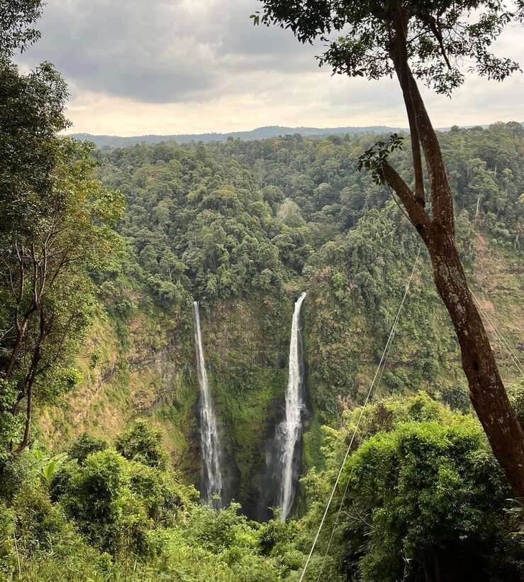 Pakse: Mystic Falls & Timeless Temples of Southern Laos Tour - Tad Gneuang, the gentler first waterfall