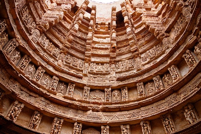 Patan Stepwell & Temple from Ahmedabad - Rani ki Vav, Patan’s extraordinary underground monument