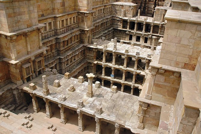 Patan Stepwell & Temple from Ahmedabad - The morning departure from Ahmedabad