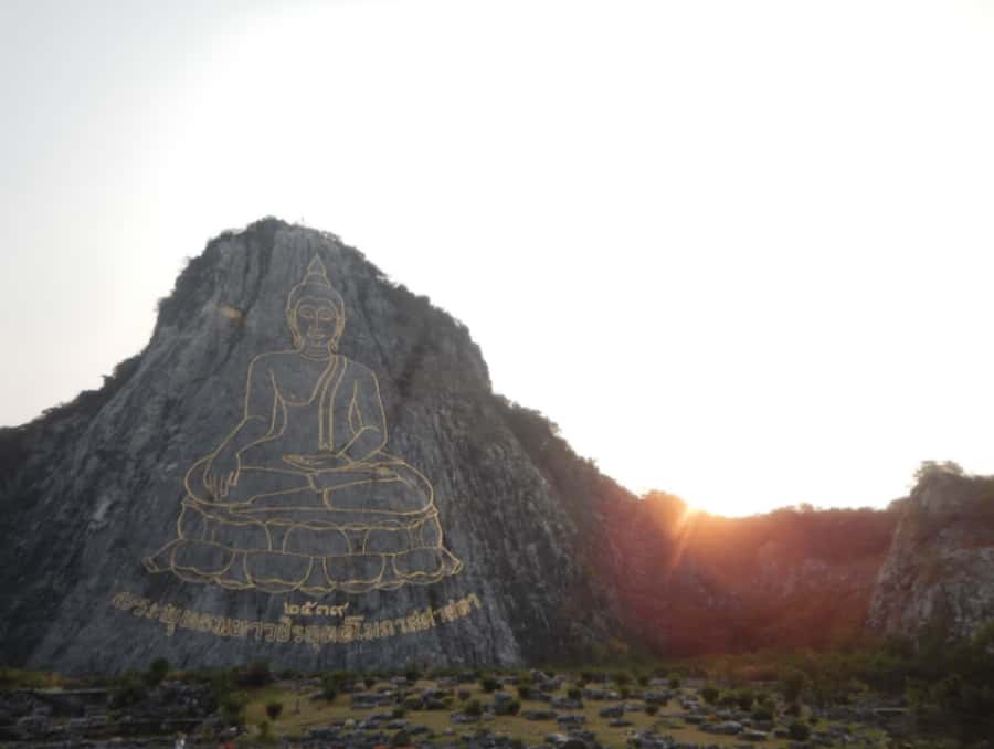 Pattaya: Checkout Temple Tour - Buddha Mountain and the Khao Chi Chan image