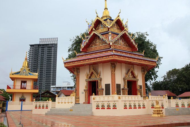Penang City & Temple Tour With Penang Hill(Fast Lane) - Kek Lok Si, the hill temple complex
