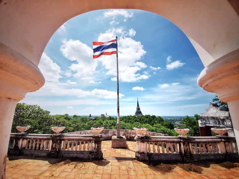 Petchaburi Temples & Royal Palace - small Join Group Tour - Khao Wang and the royal buildings on the hill