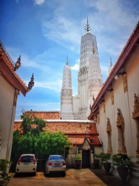 Petchaburi Temples & Royal Palace - small Join Group Tour - Lunch at The Royal Diamond