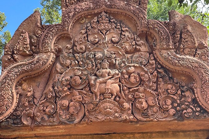 Phnom Kulen Waterfall and Banteay Srei Temple Tour from Siem Reap - What the $49 price really buys you
