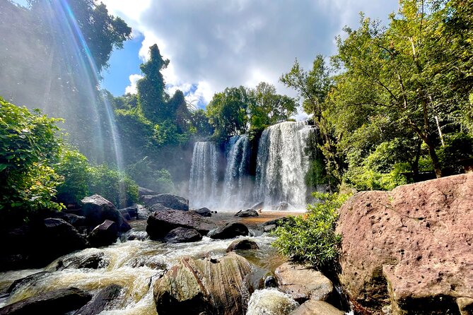 Phnom Kulen Waterfall and Banteay Srei Temple Tour from Siem Reap - The River of 1000 Lingas and its stone carvings