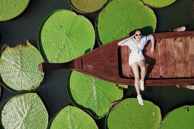 Phuket Giant Water Lilies & Temple Tour - Private & All-Inclusive - What the guides add to the experience