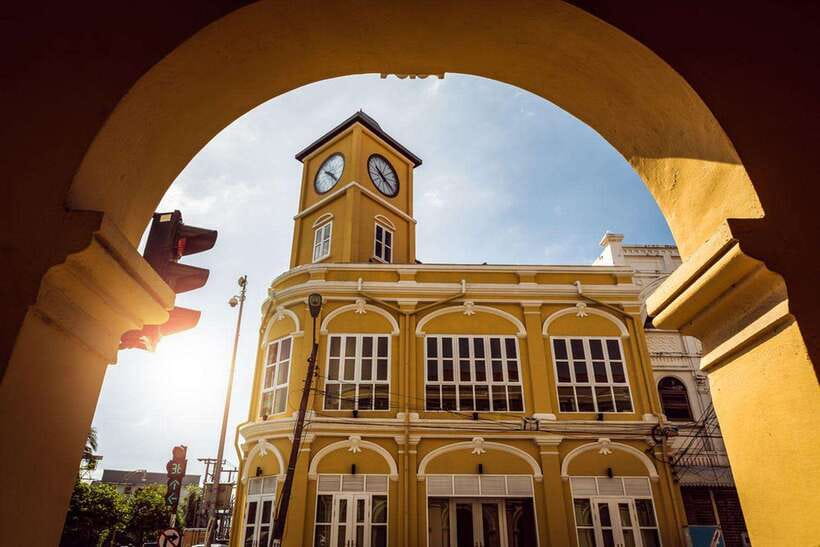 Phuket: Half-Day City Tour with Big Buddha and Wat Chalong - Why this six-hour Phuket tour works
