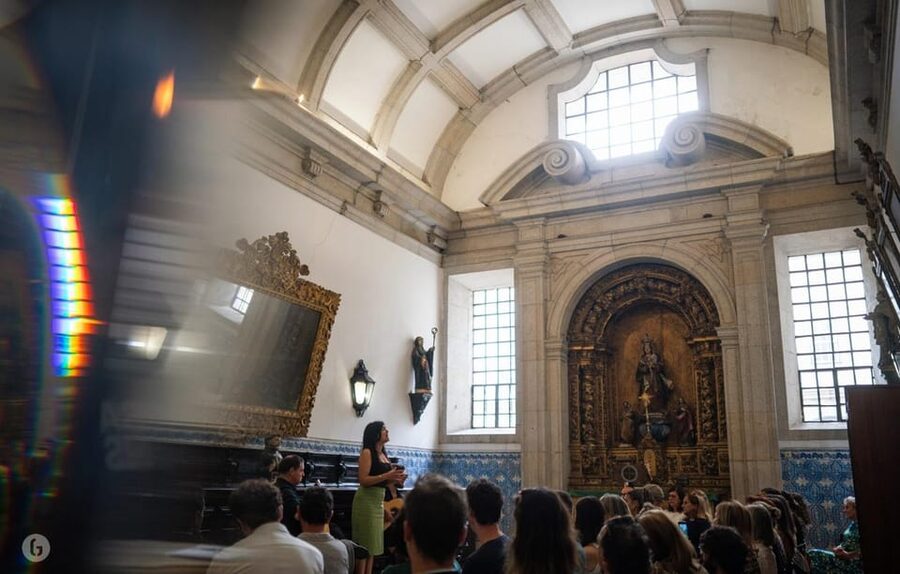 “Porto: Fado Show with Guided Tour in a Historic Monastery” - Practical Tips for a Better Visit