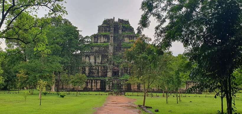 Preah Vihear Temple Koh Ker & BengMealea Tour from Siem Reap - What the $41 price really covers