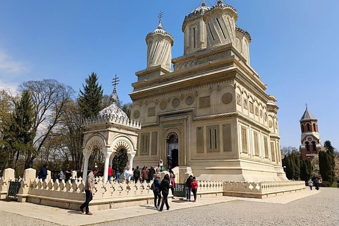 Princely Court of Târgoviște and Curtea de Argeș Monastery - Curtea de Argeș Monastery and its unusual design