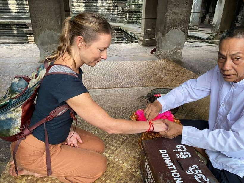 Private Angkor Wat Sunset Tour with Lunch and Snack Included - Key points to know before booking