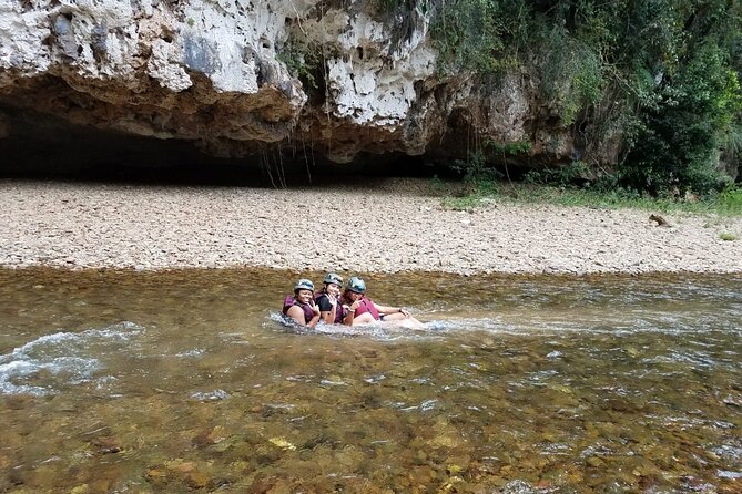 PRIVATE Belize Cave tubing & Altun Ha Mayan Temples with lunch - The cave begins with a short rainforest walk