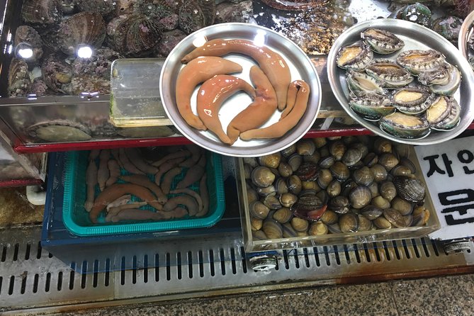 Private Busan tour with gamcheon culture village and the temple (Customizable) - Jagalchi Fish Market and the port-city side of Busan
