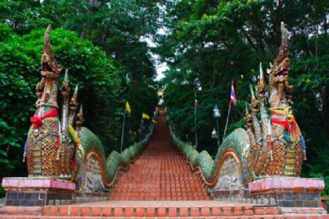 Private Chiang Mai Temple Tour with Doi Suthep and Wat Umong - 8:30 am pickup and the shape of the day