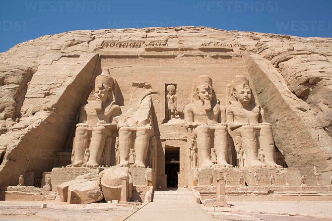 Private Day Trip to Abu Simbel Temple with Guide from Luxor - What the private car ride is really like