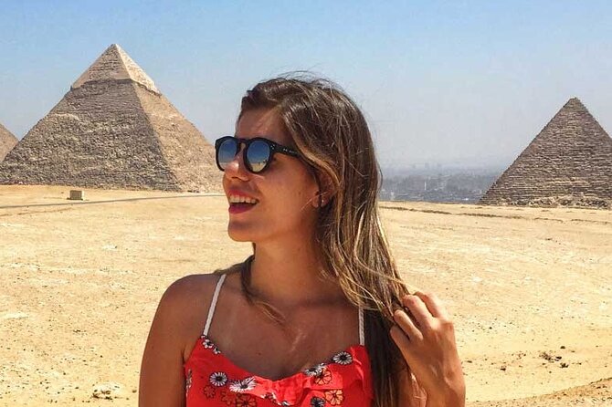 Private Giza pyramid,sphinx, Mummification temple& inside pyramid - The Sphinx and the face of Khafre