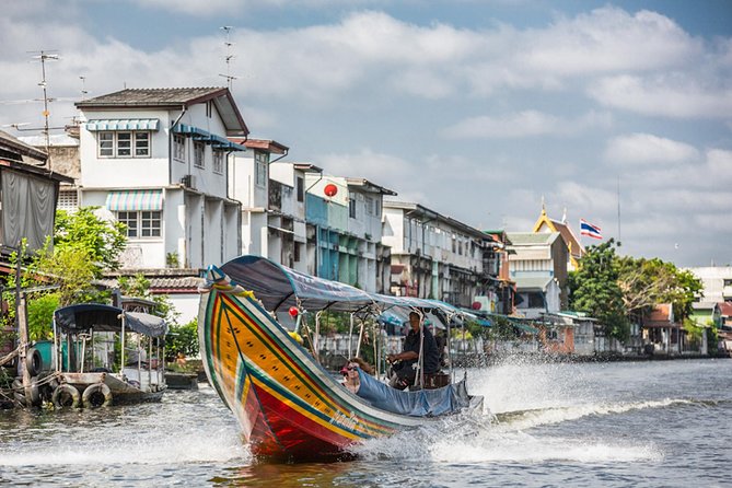 Private Grand Palace and Temple of Emerald Buddha & All Bangkok Highlights - Chinatown along Yaowarat Road